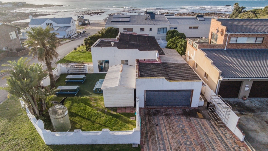 3 Bedroom Property for Sale in Kleinbaai Western Cape
